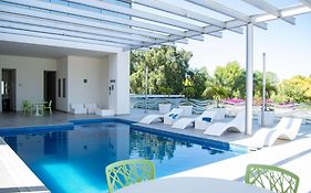 Hilton Garden Inn Poliforum  3*